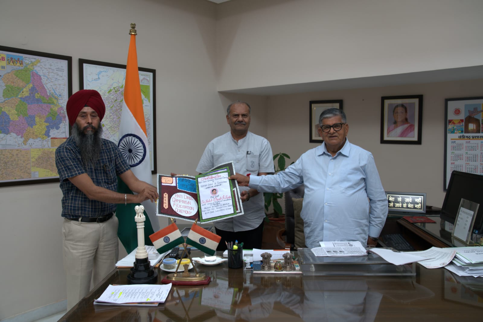 BJP leader Hardev Singh Ubha meets Governor of Punjab.